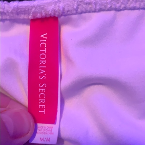 White Victoria’s Secret size medium bathing suit - Picture 2 of 3